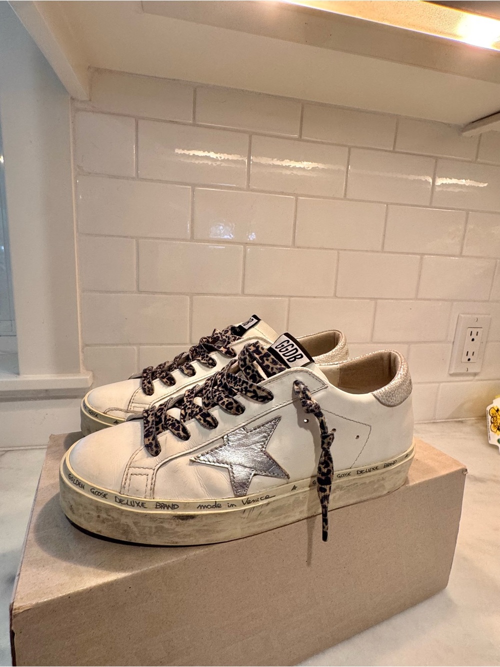 Golden Goose - White Leather Sneakers with Silver Star - Size 38